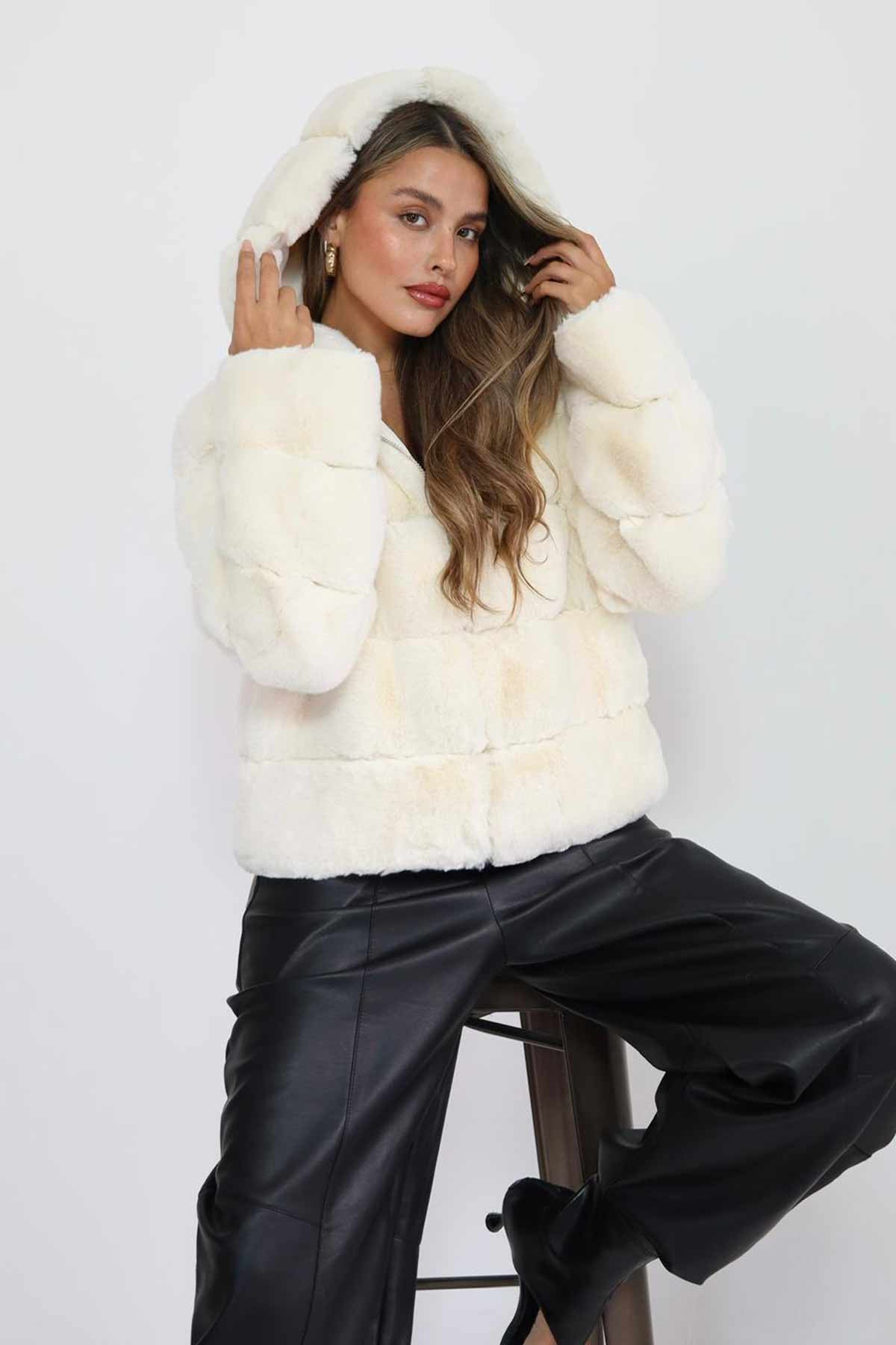 ג׳קט בומבר דומיניק