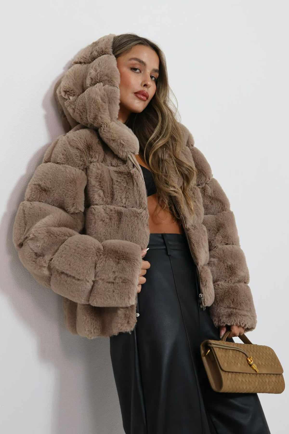 ג׳קט בומבר דומיניק