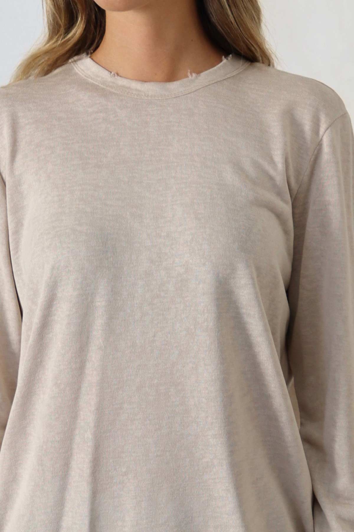 חולצת פשתן סנדרה