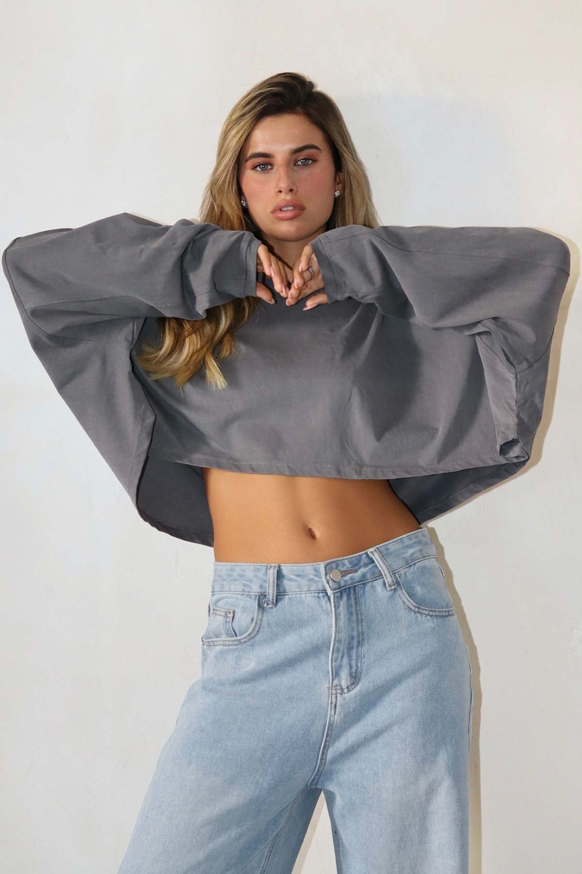 חולצת עטלף לוצרן