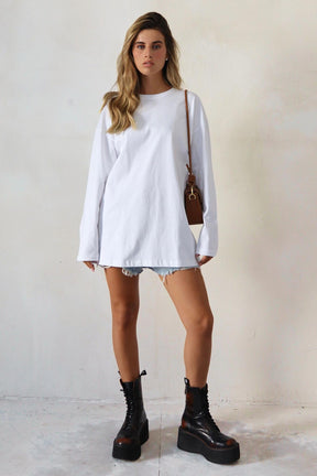 חולצת אוברסייז ארוכה ניס