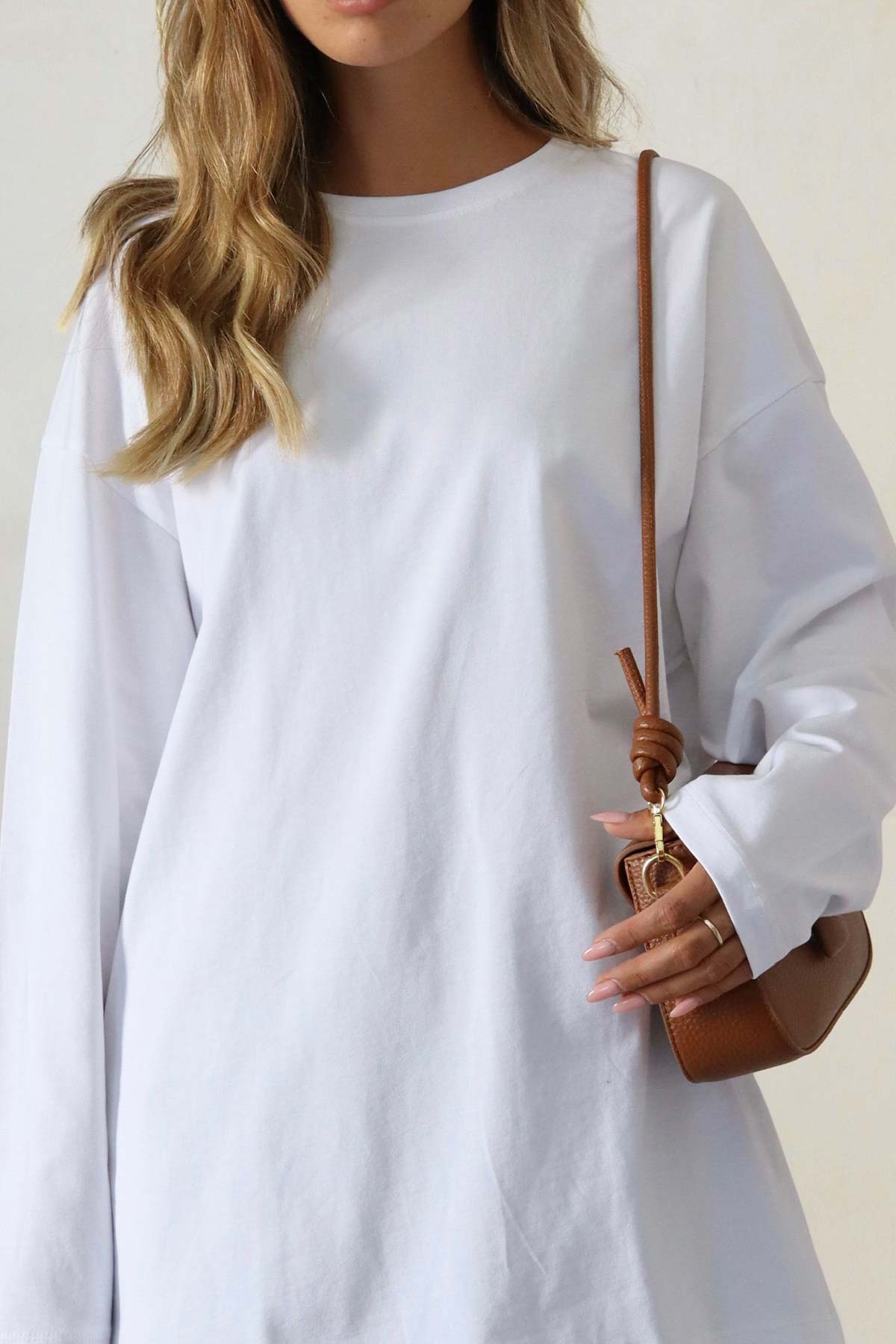 חולצת אוברסייז ארוכה ניס