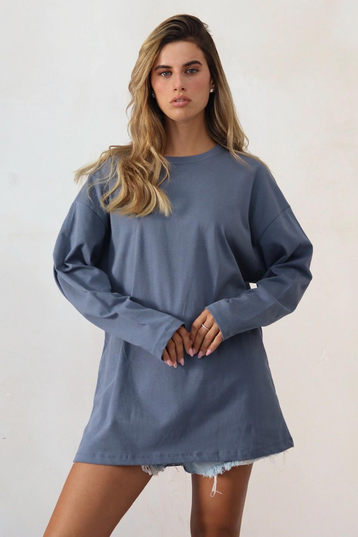 חולצת אוברסייז ארוכה ניס