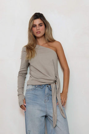 חולצת קשירה עלמה