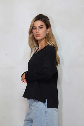 חולצת אוברסייז וי דיזייר