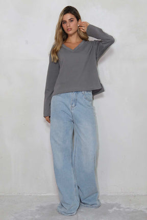 חולצת אוברסייז וי דיזייר