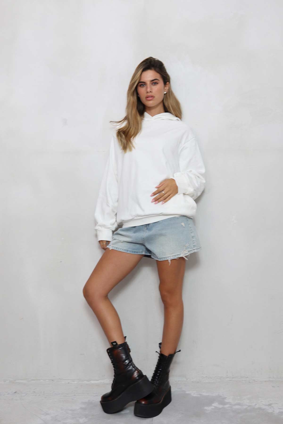 קפוצ'ון אוברסייז בלה