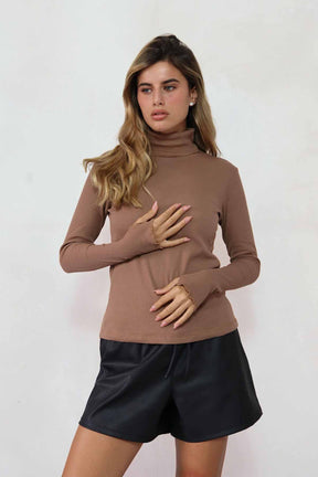 חולצת גולף כפפה ריילין