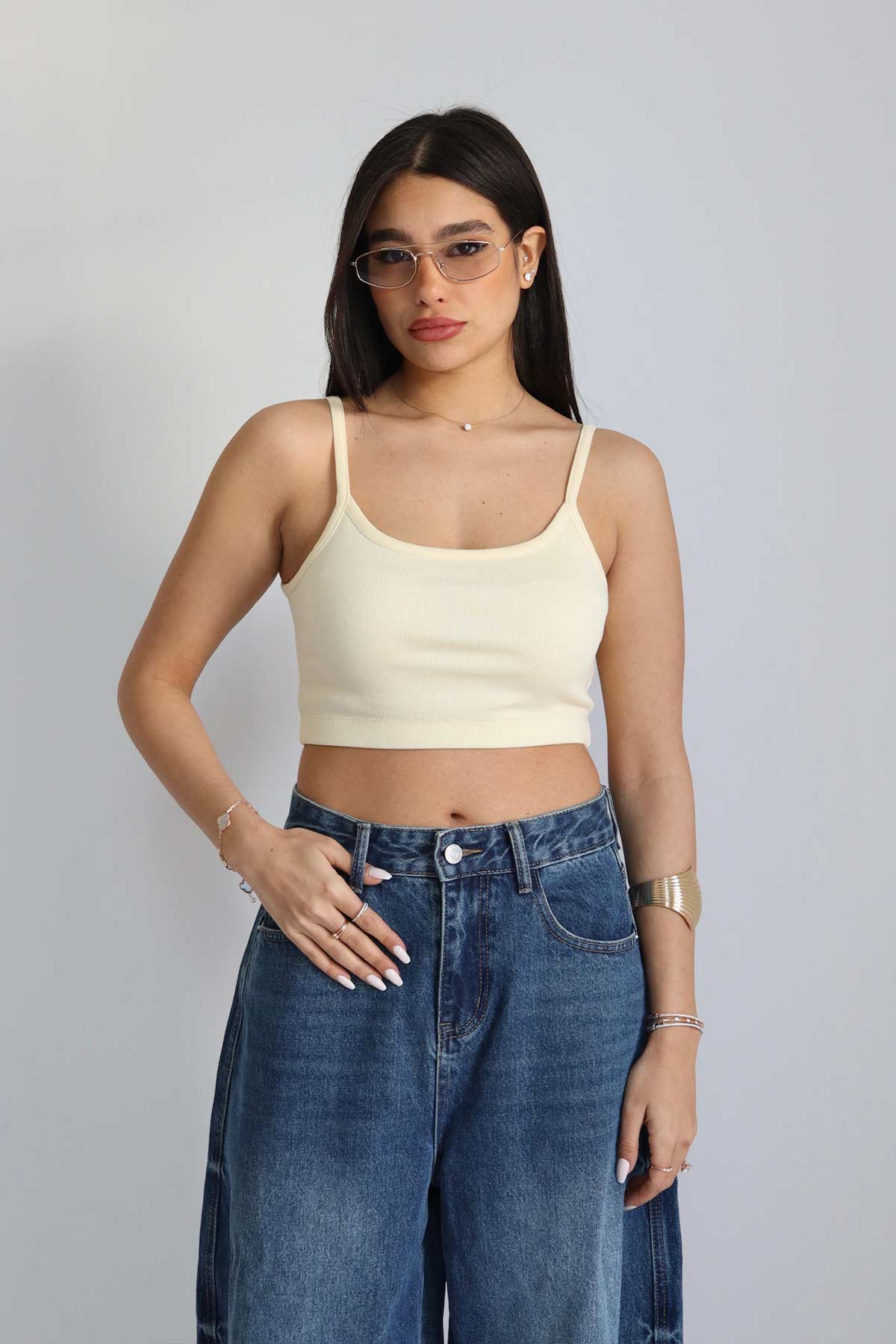 #צבע_צהוב בהיר