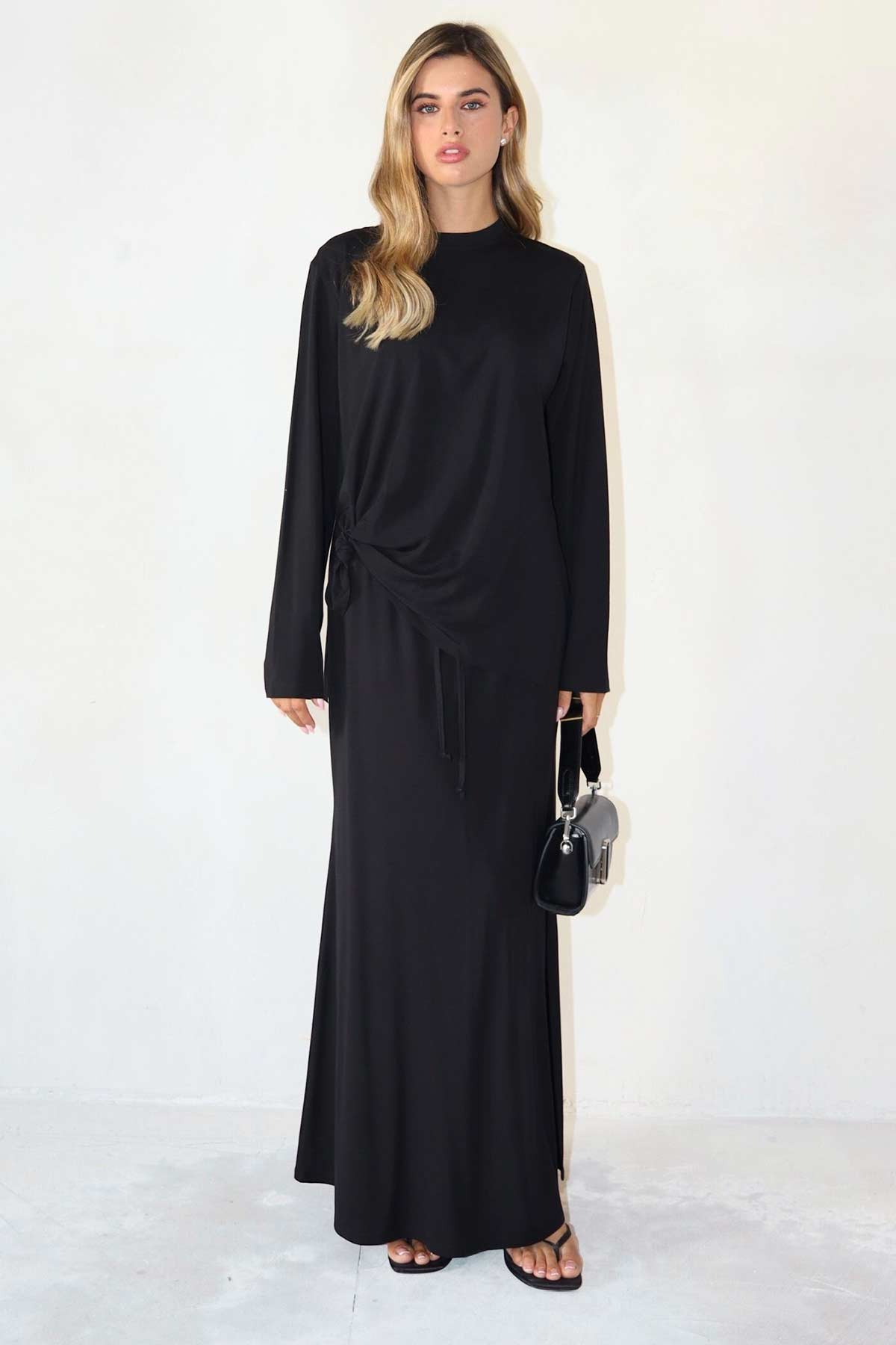 חליפת חצאית ג'ינג'ר