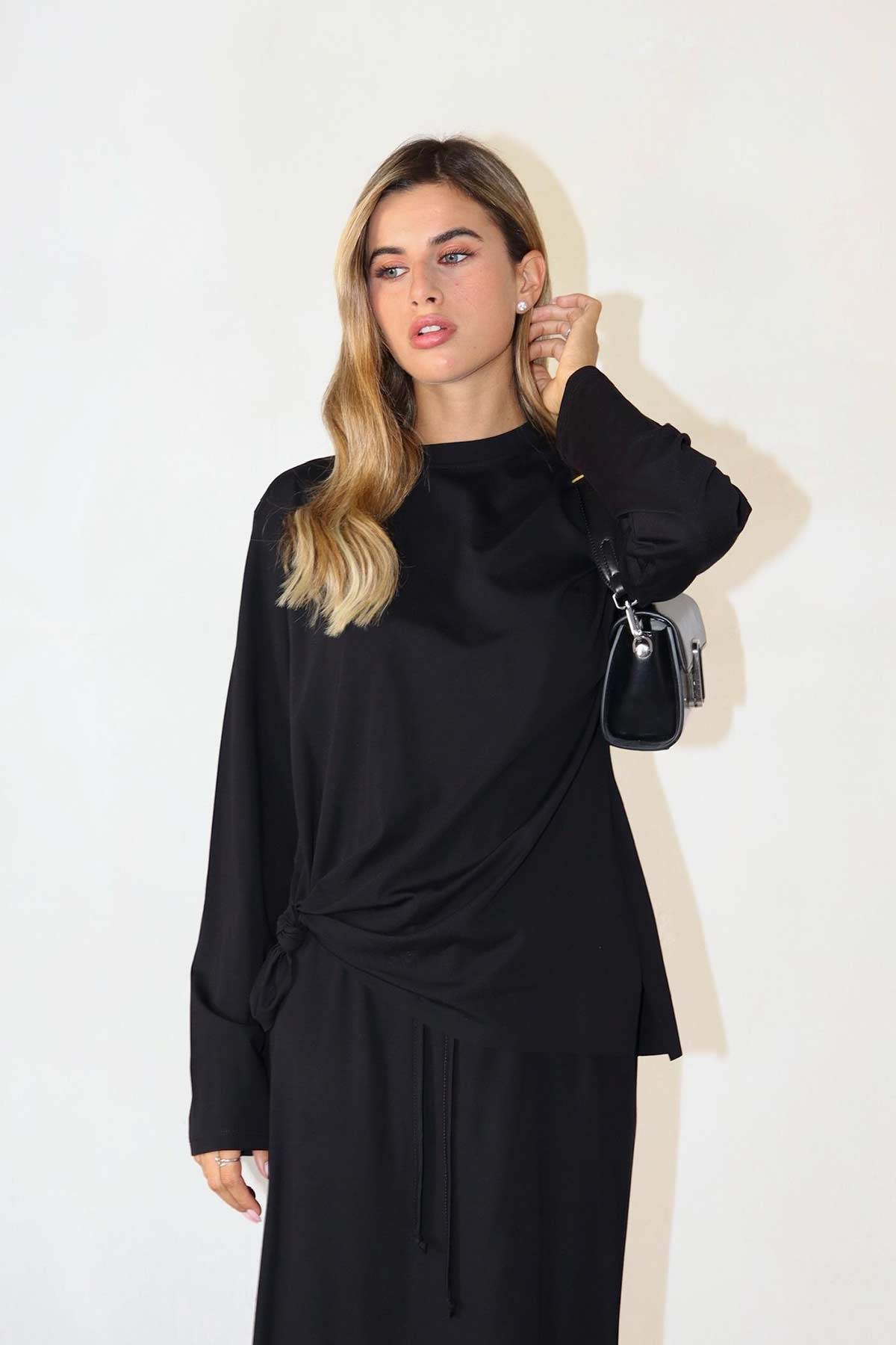 חליפת חצאית ג'ינג'ר