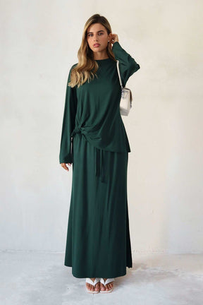 חליפת חצאית ג'ינג'ר