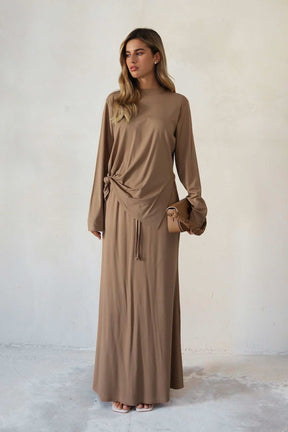 חליפת חצאית ג'ינג'ר