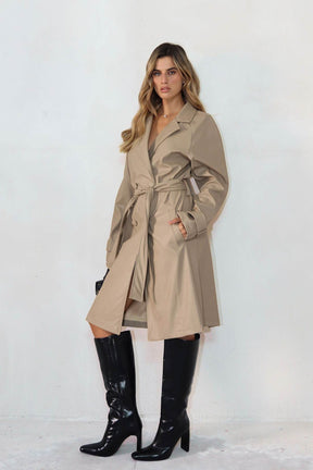 ג'קט טרנץ' רומי