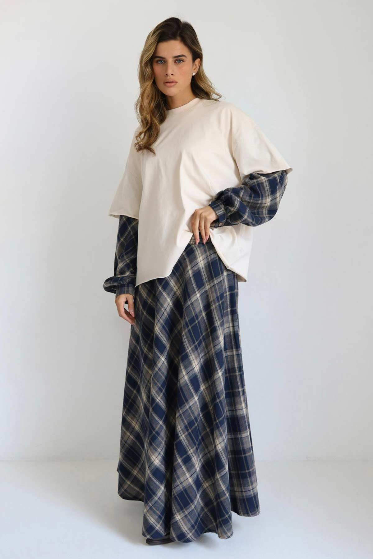 חליפת חצאית אסתר