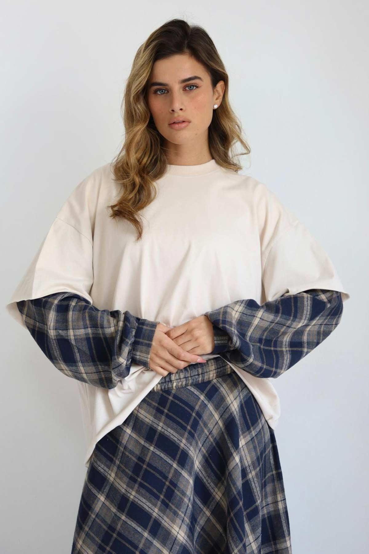 חליפת חצאית אסתר