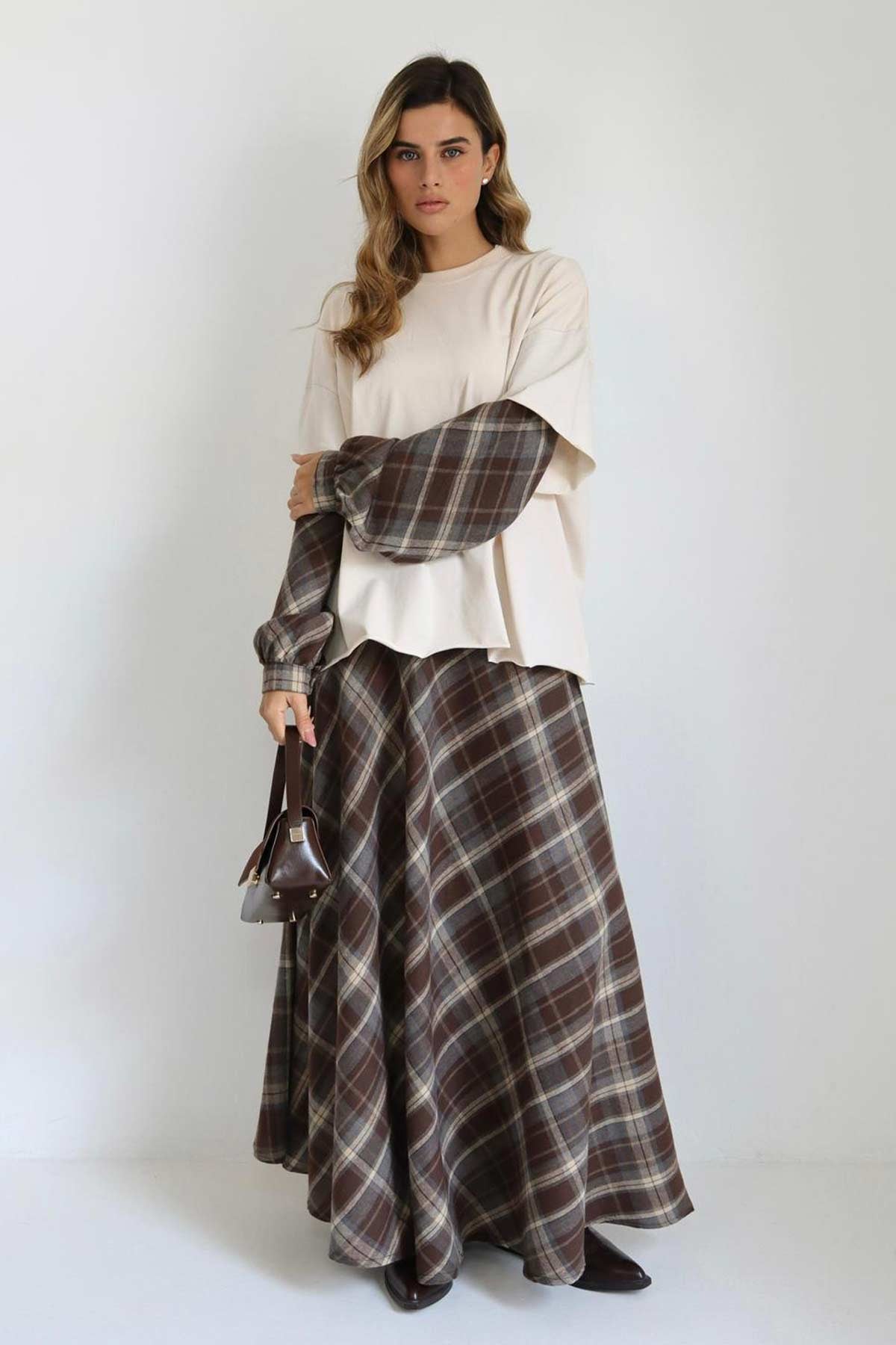 חליפת חצאית אסתר