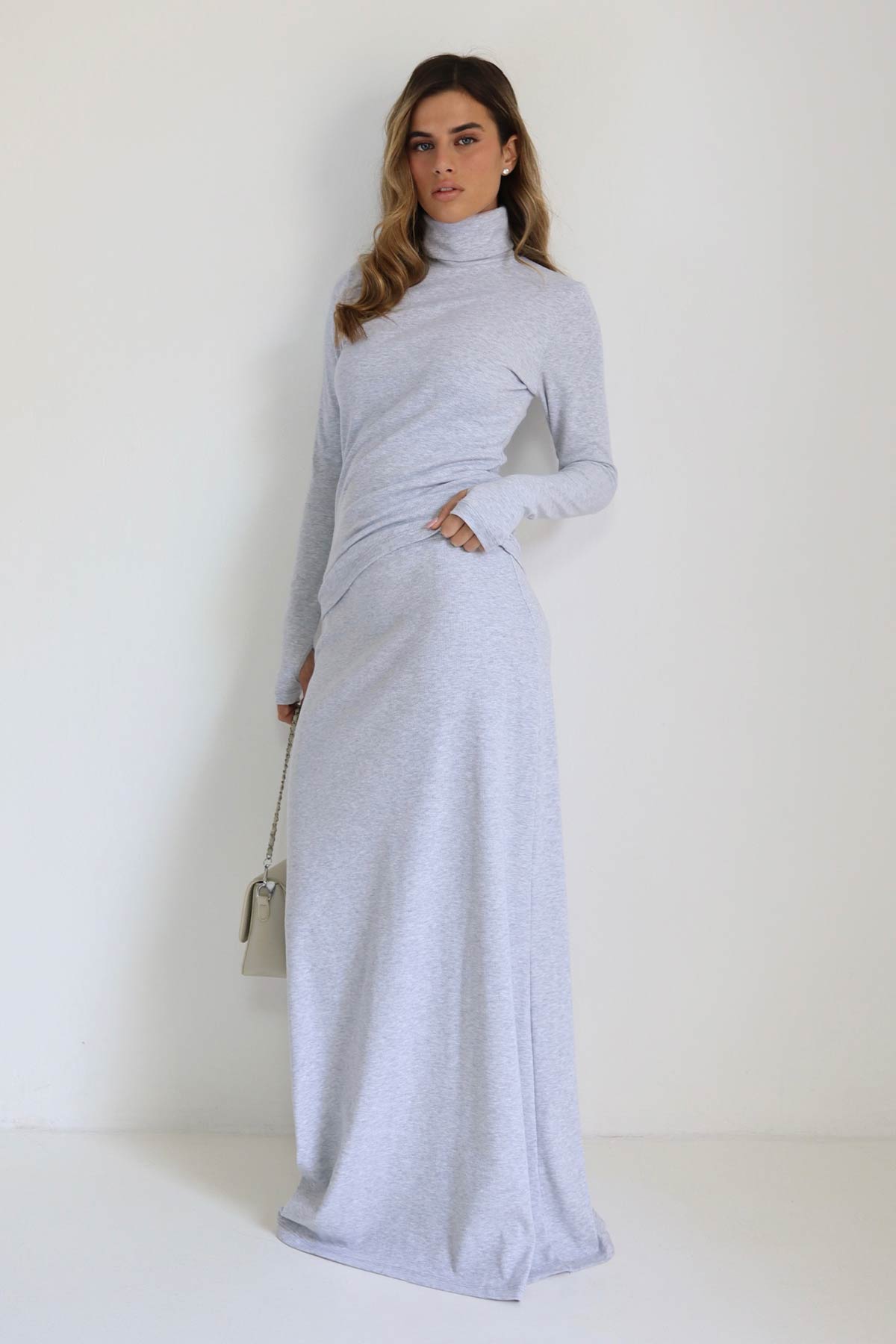 חליפת חצאית קורט