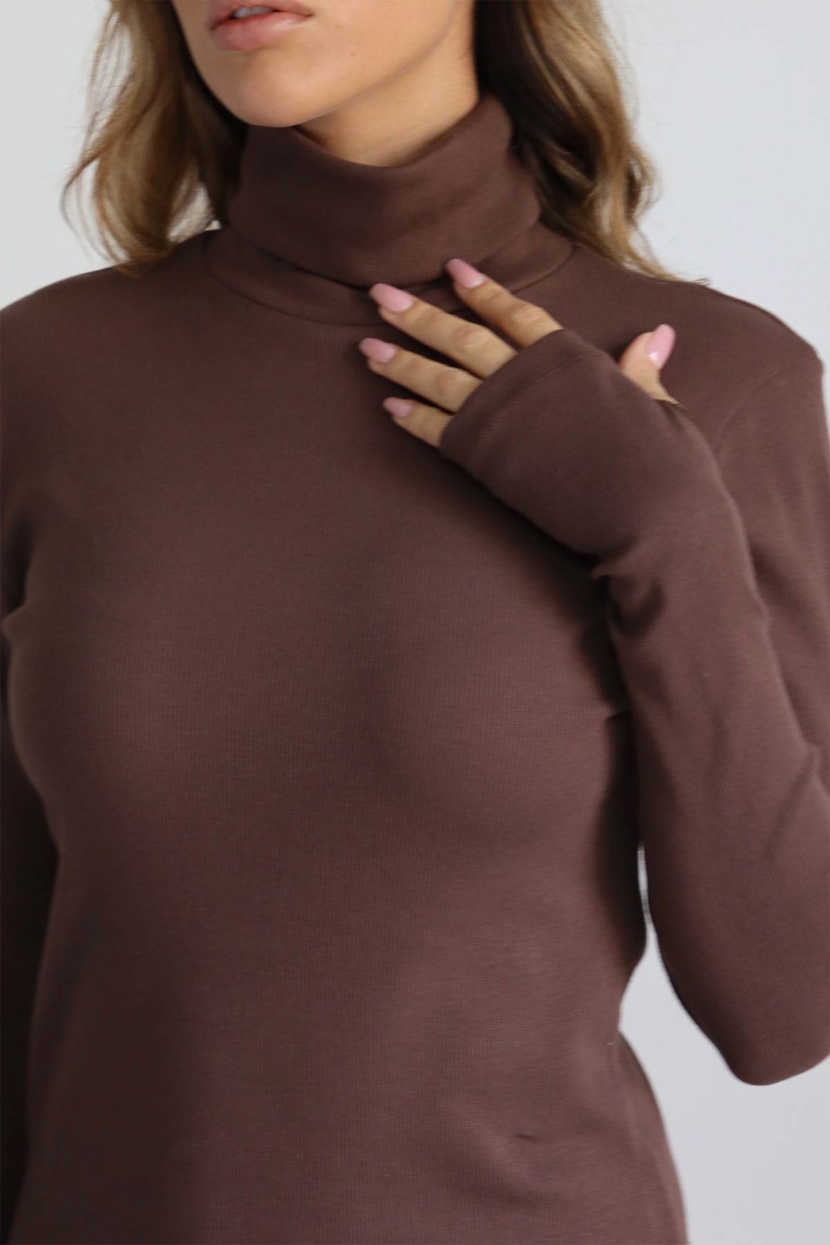 חליפת חצאית קורט