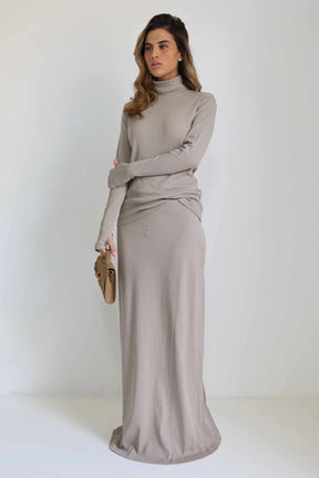 חליפת חצאית קורט