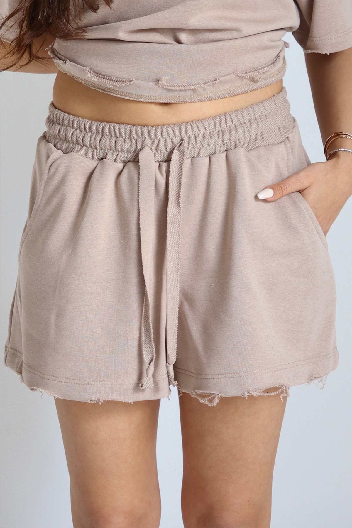 #צבע_חום בהיר