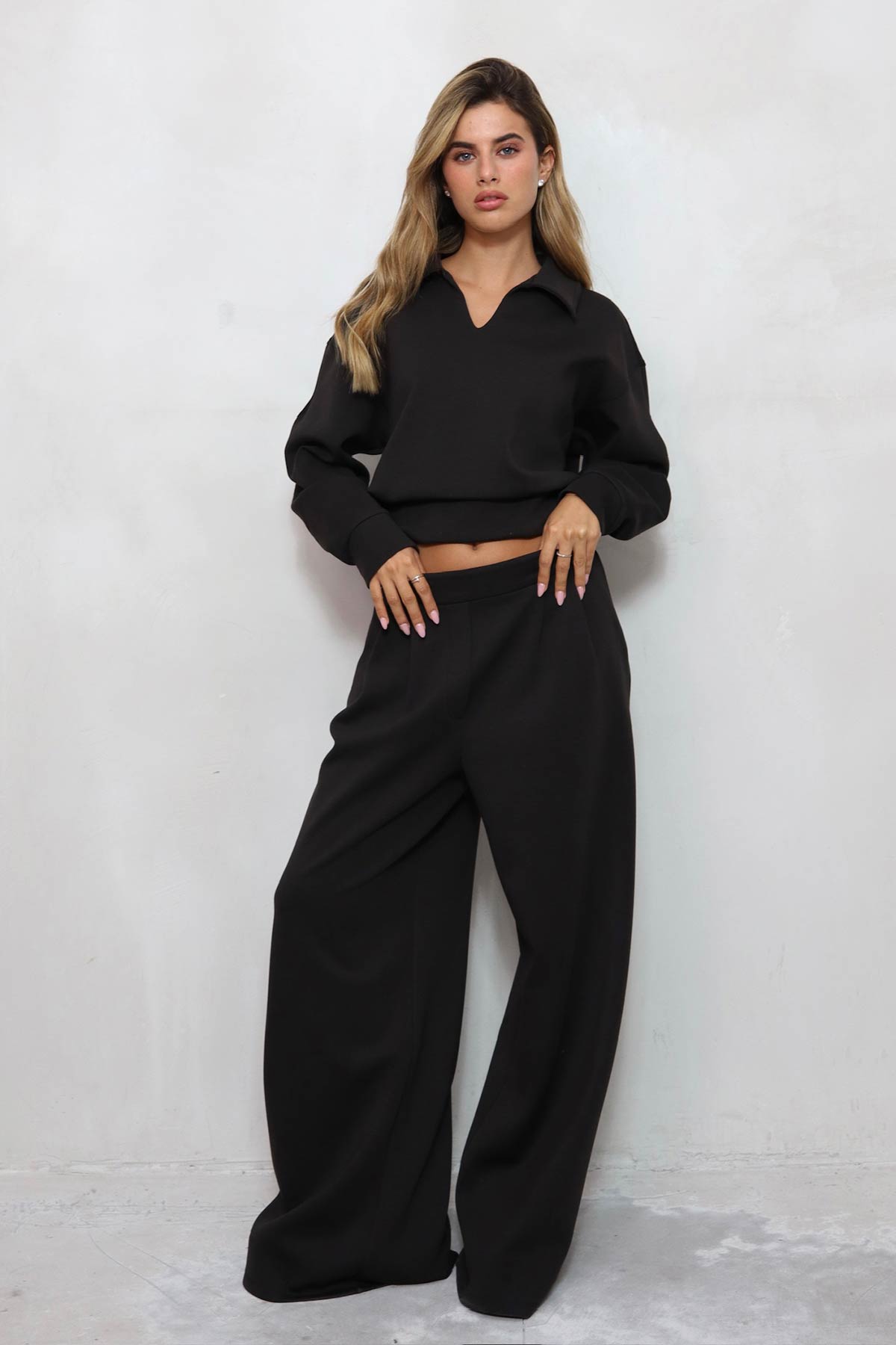 חליפת מודל דולסי