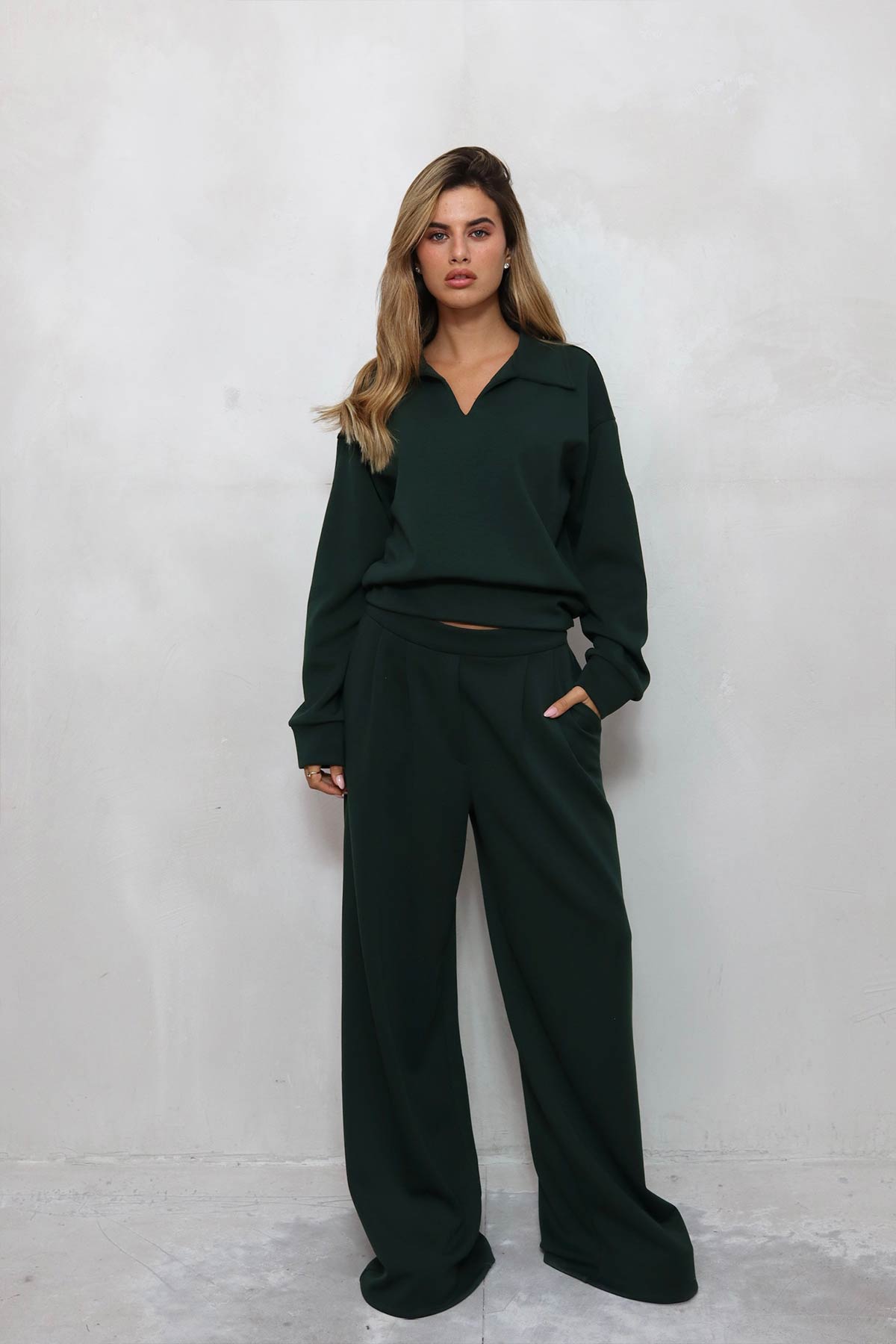 חליפת מודל דולסי