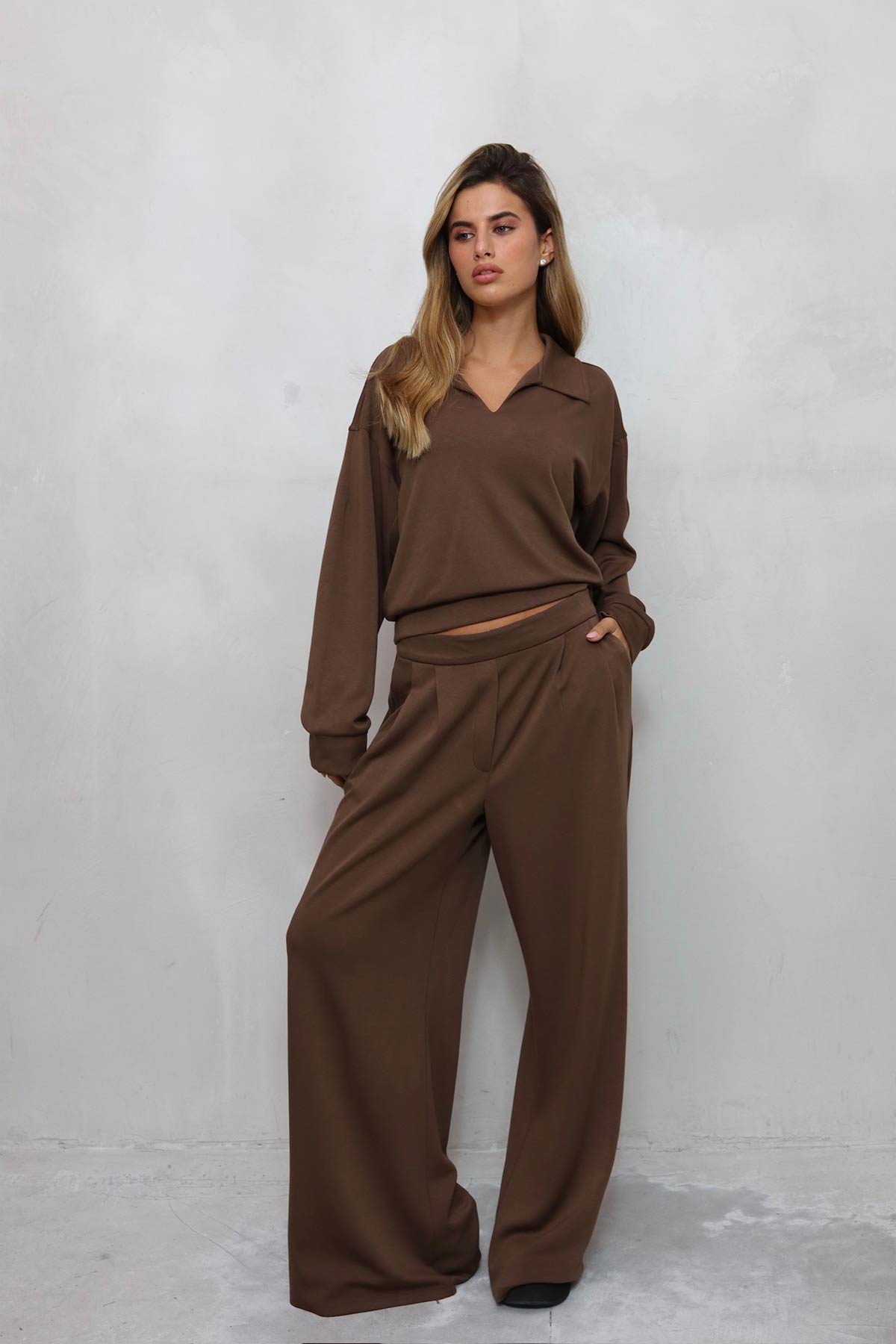 חליפת מודל דולסי