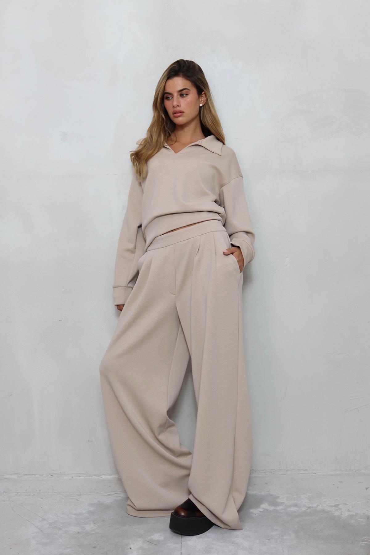 חליפת מודל דולסי