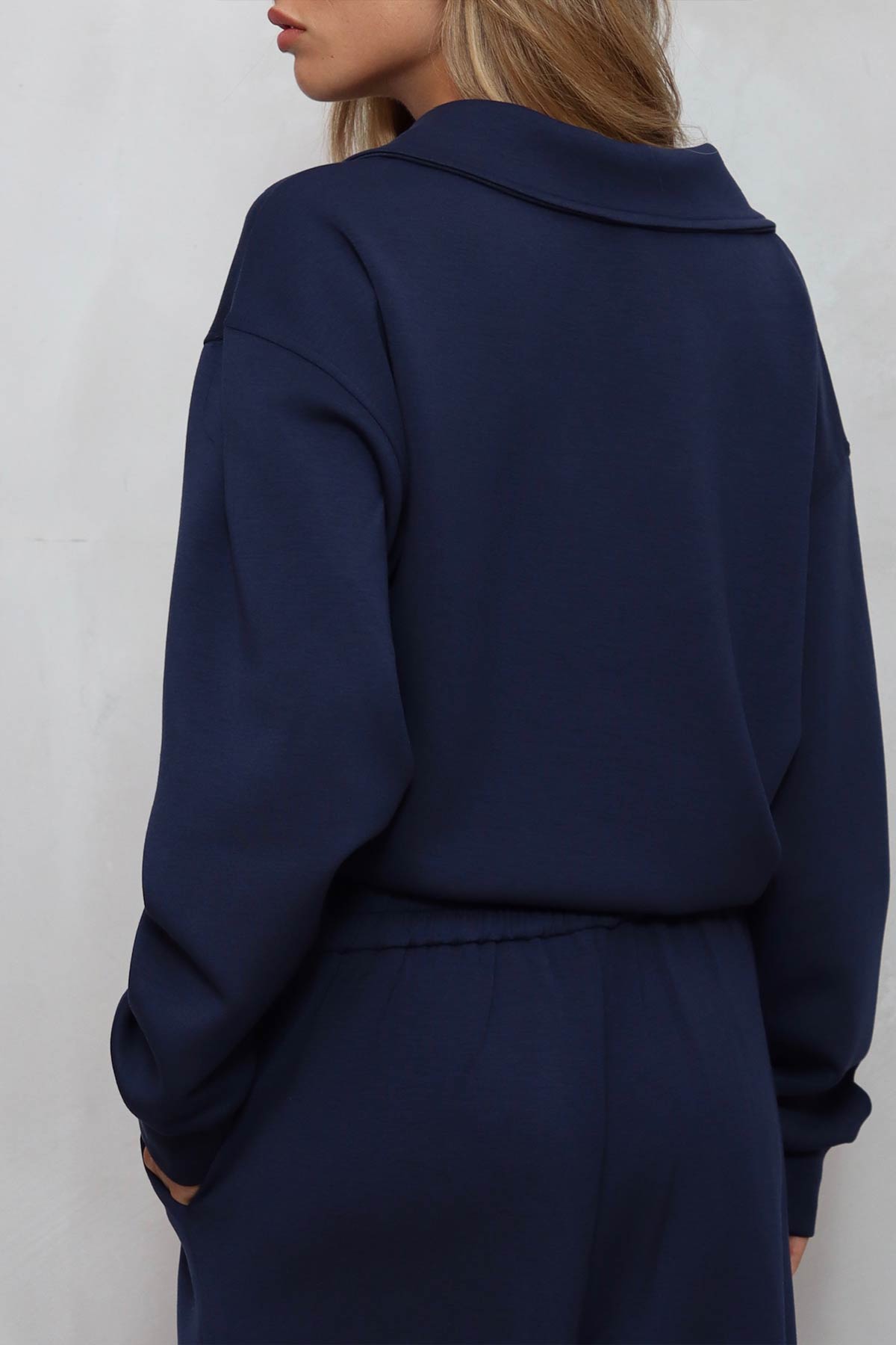 חליפת מודל דולסי