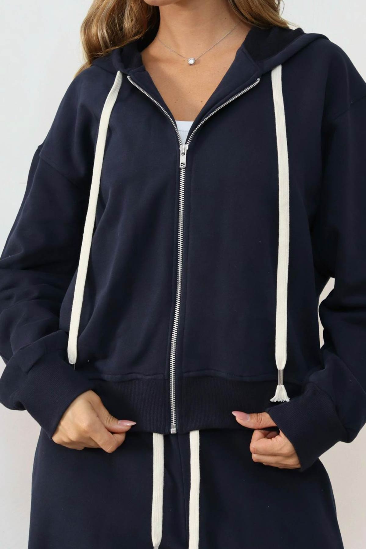 חליפת גולדי