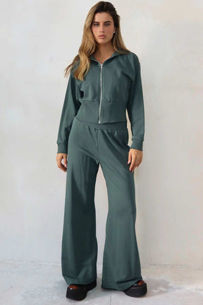 חליפת מונריאל