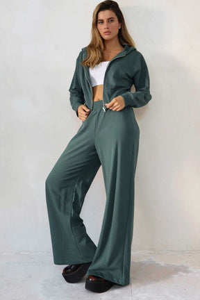 חליפת מונריאל