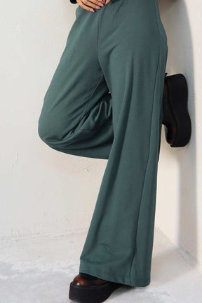 חליפת מונריאל