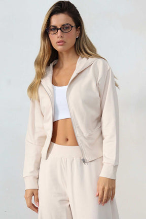 חליפת מונריאל