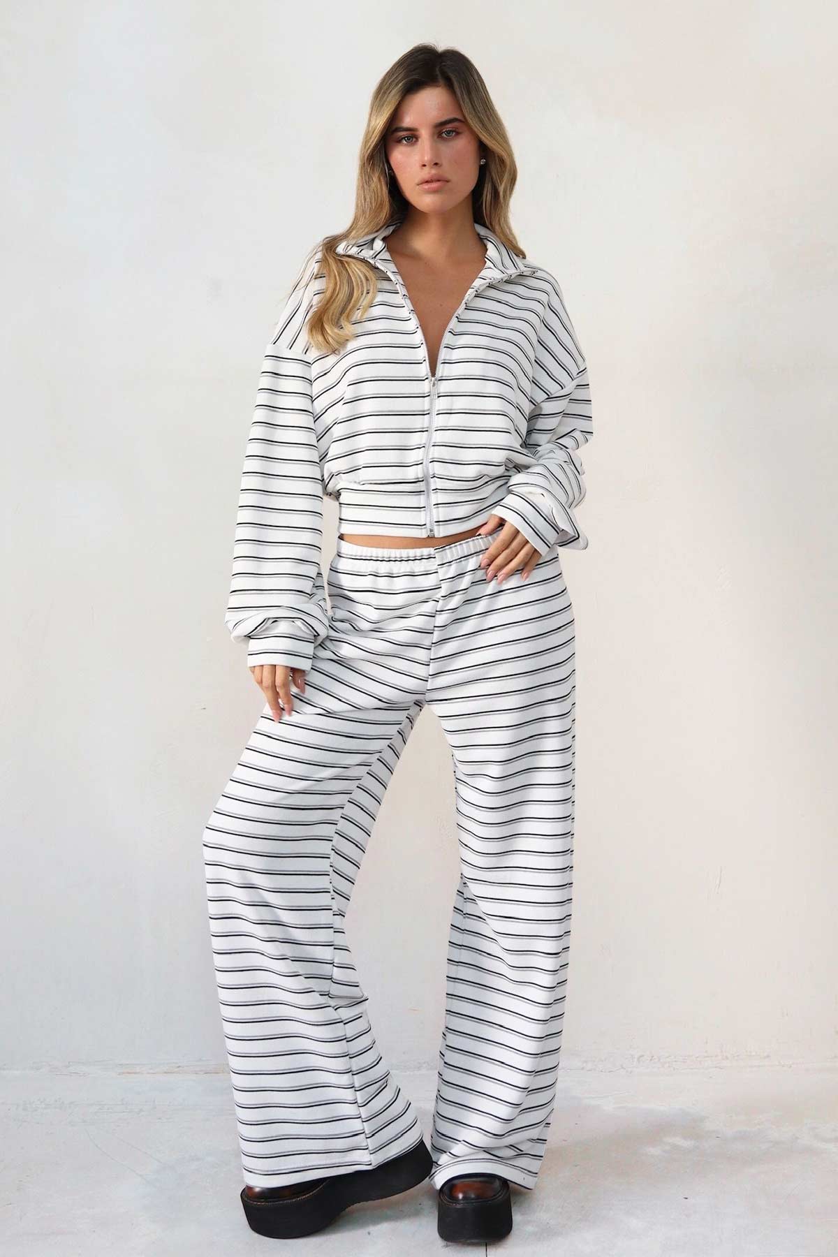 חליפת רוכסן ספייס