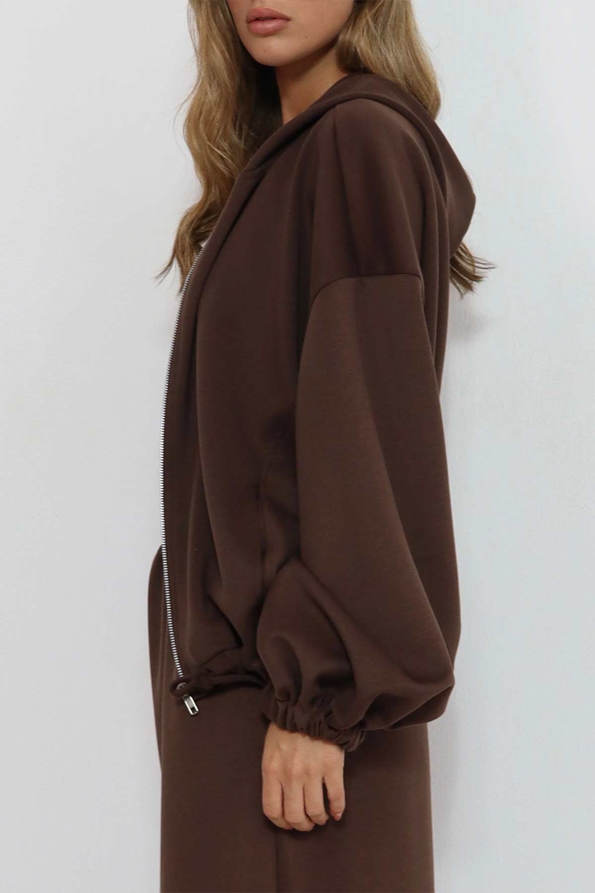 חליפת אוברסייז קליפורניה