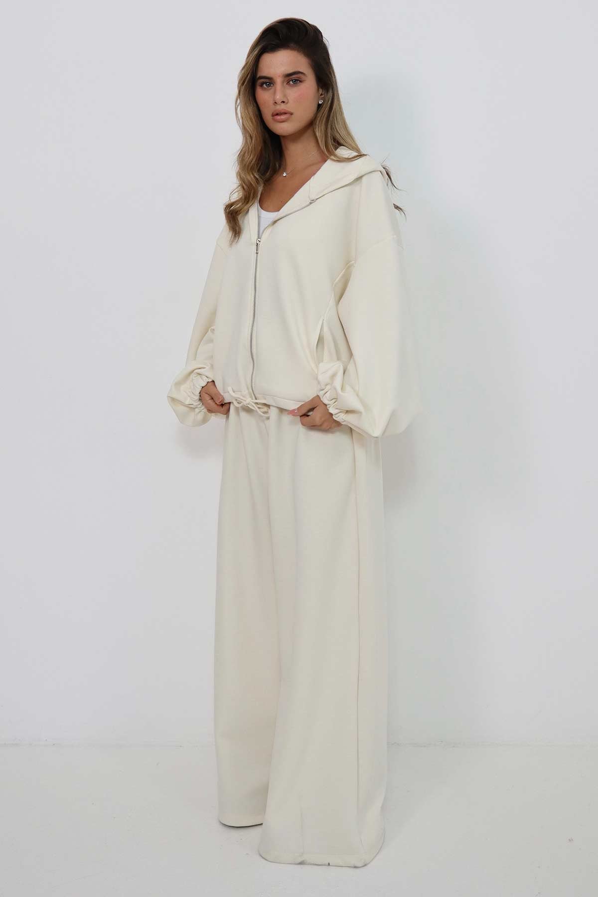 חליפת אוברסייז קליפורניה