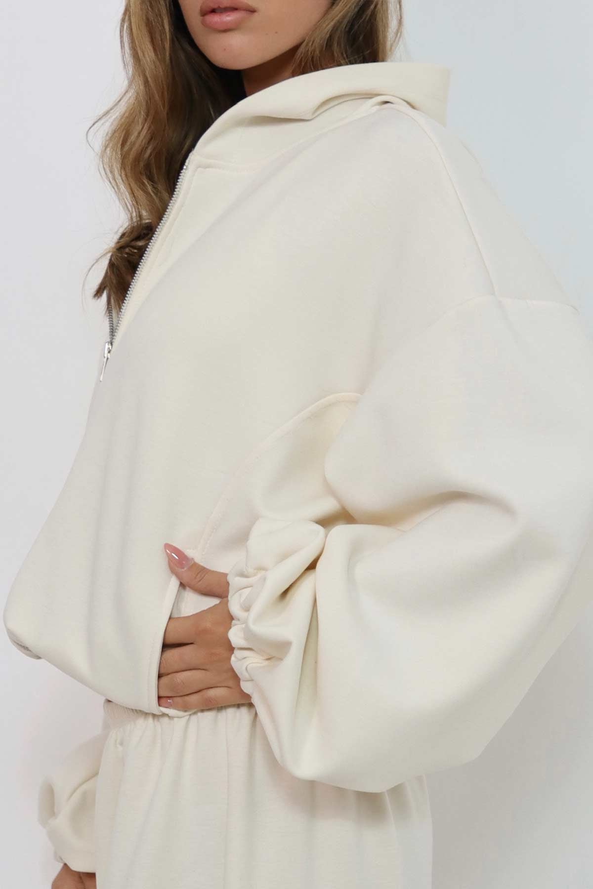 חליפת אוברסייז קליפורניה