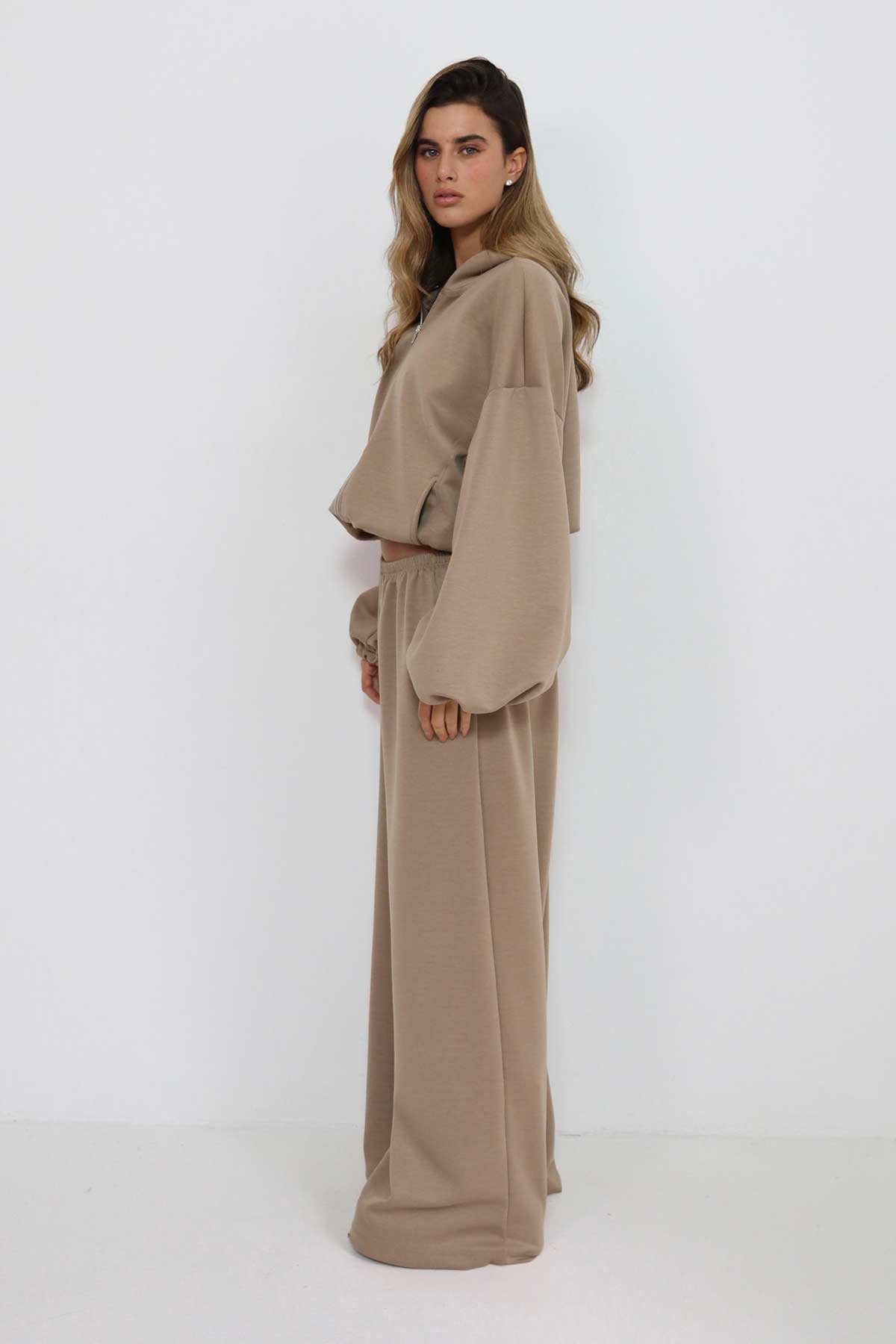 חליפת אוברסייז קליפורניה