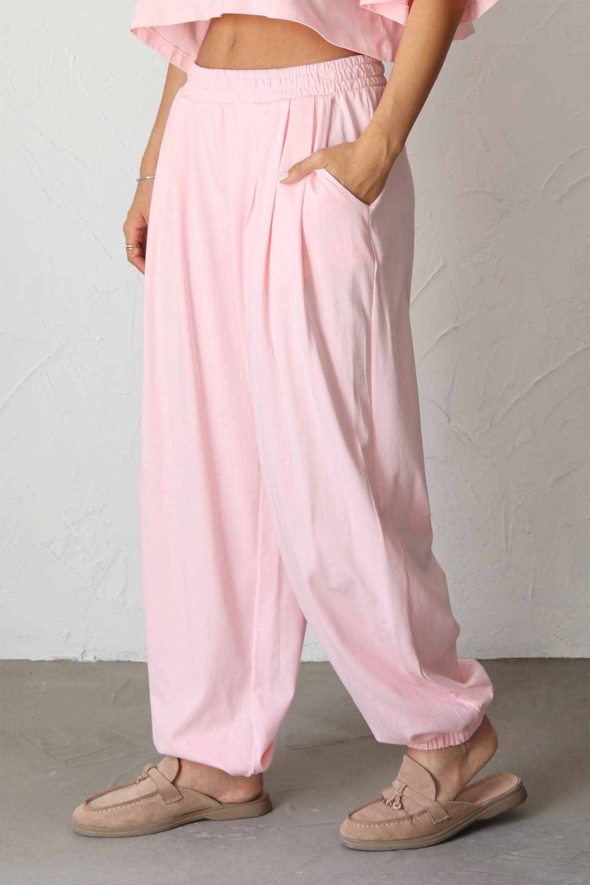 #צבע_ורוד בהיר