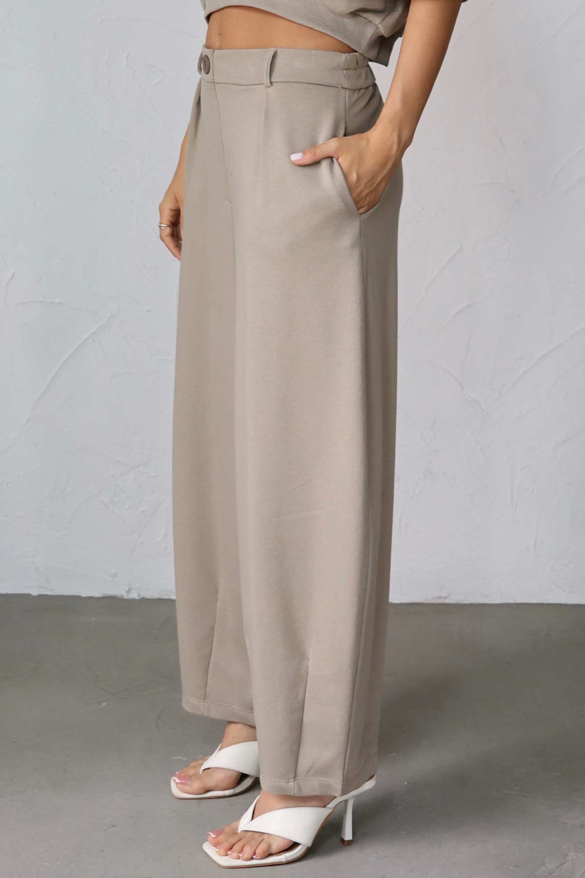 #צבע_חום בהיר