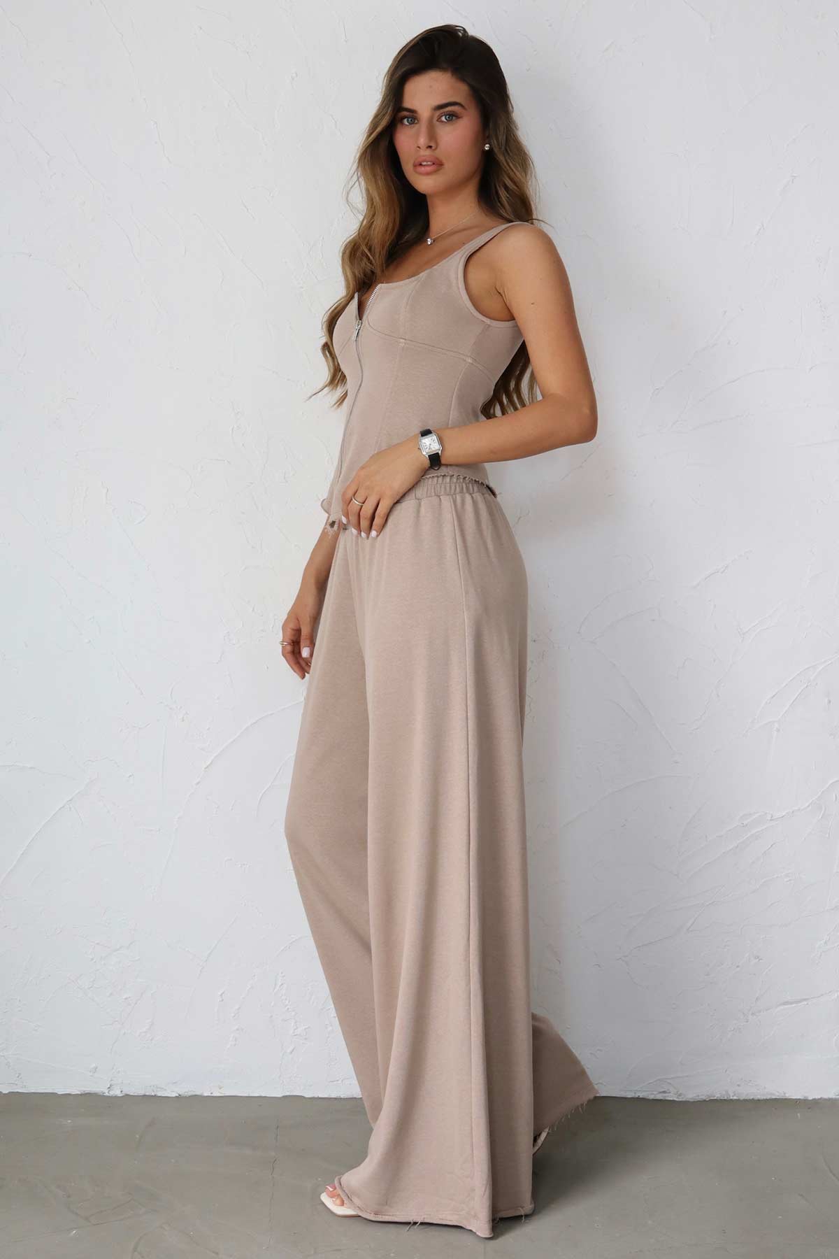 #צבע_חום בהיר