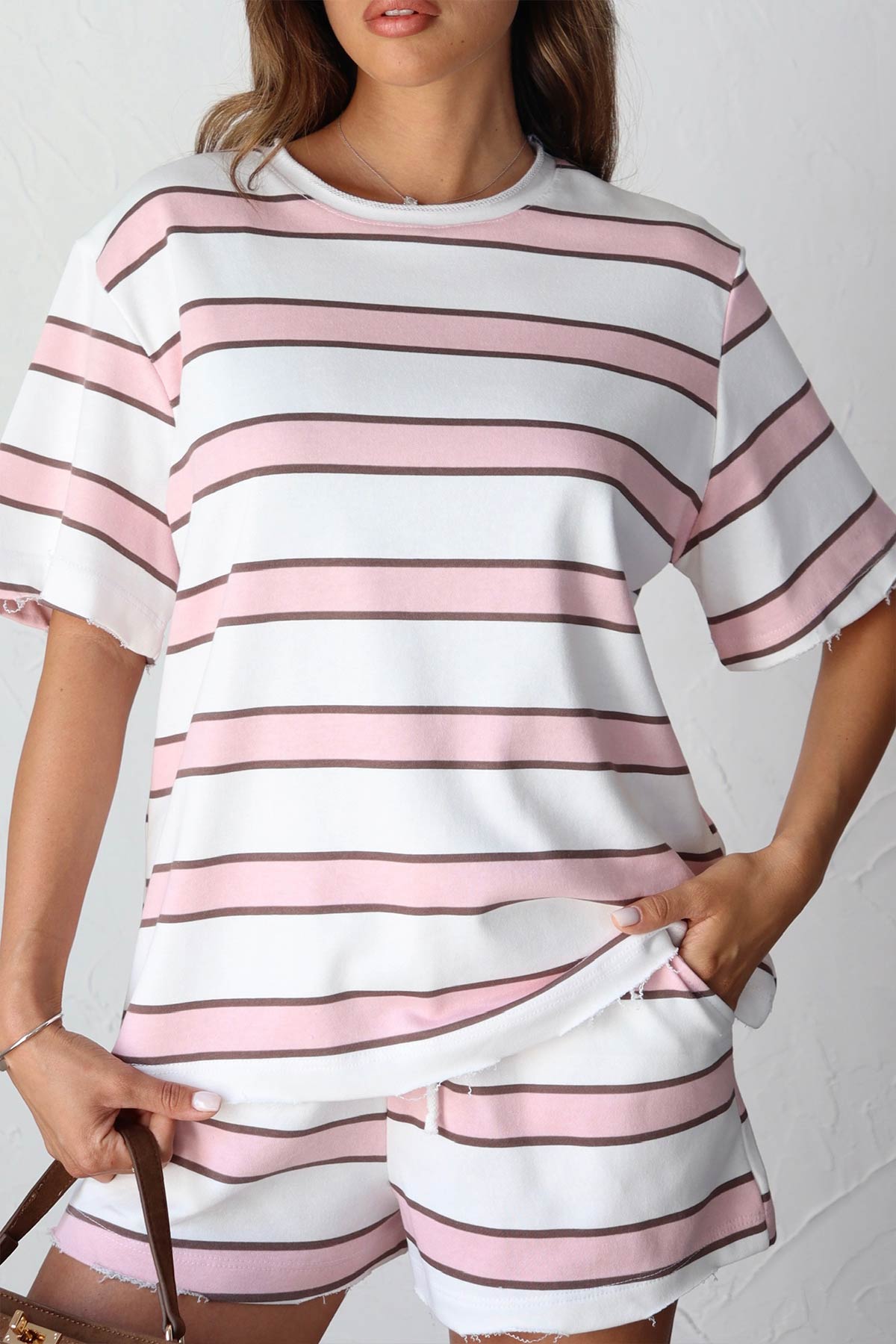 #צבע_ורוד בהיר