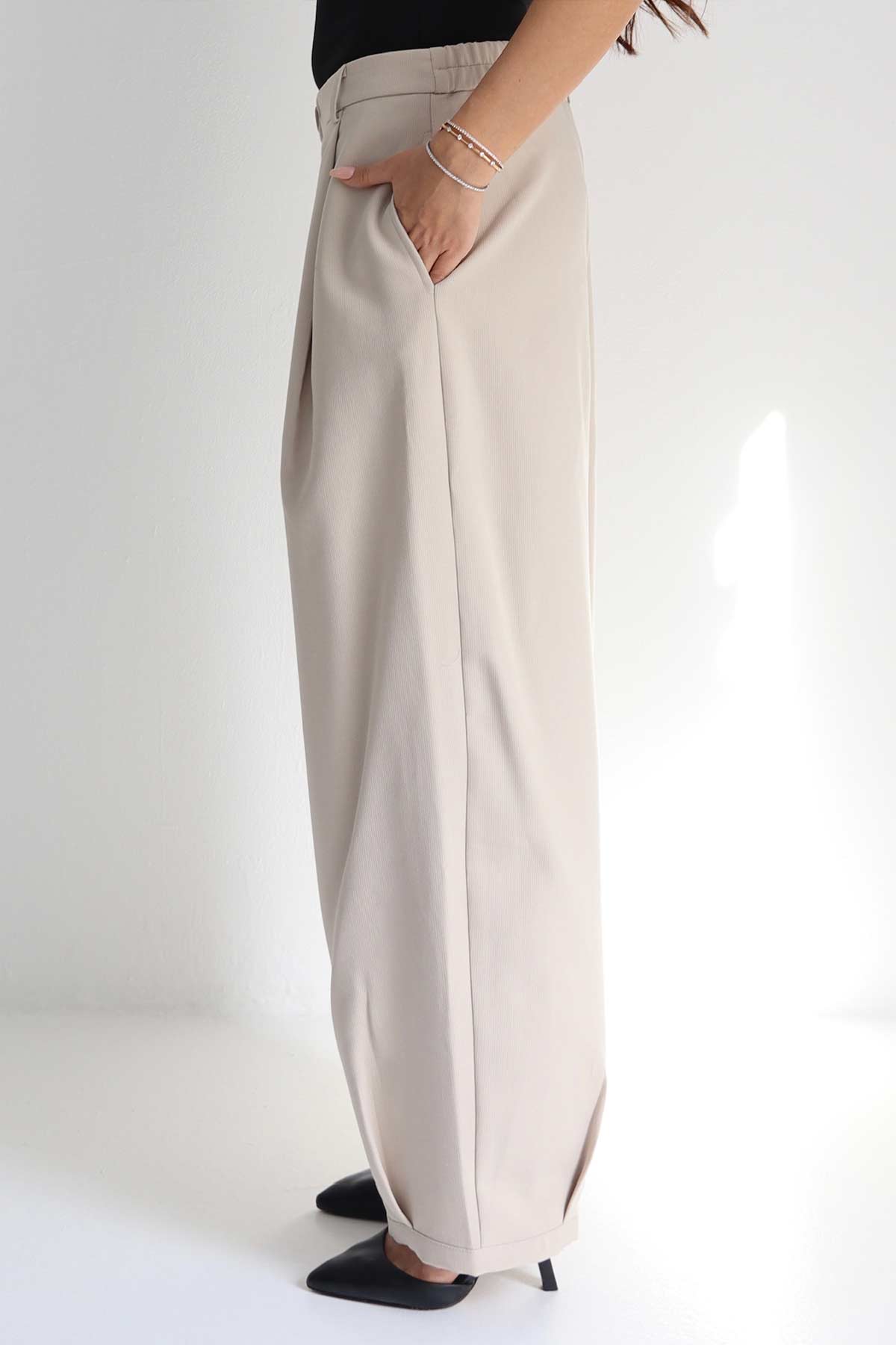 מכנס מחויט ברלין