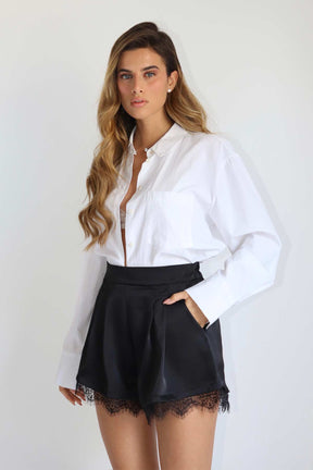 מכנסי שורט תחרה אלבי