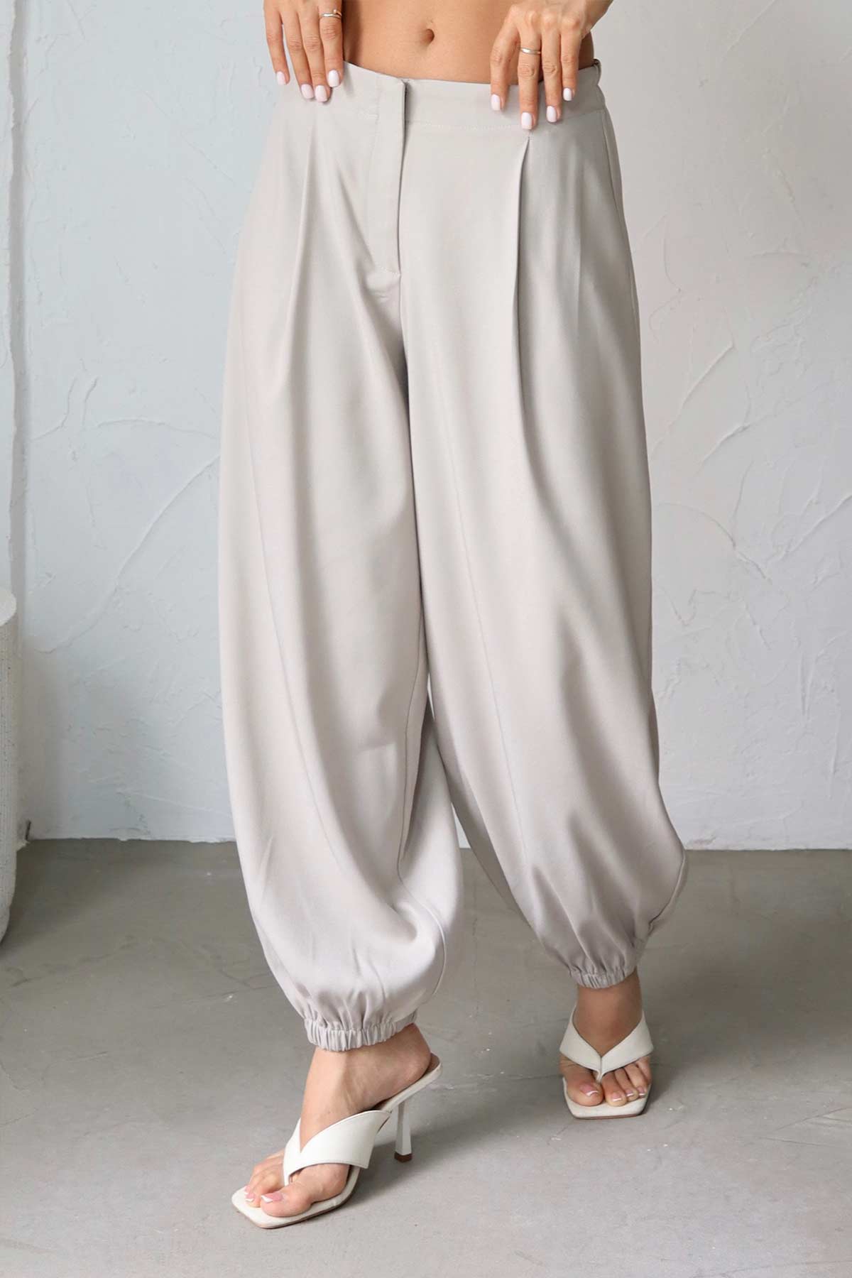 #צבע_אפור בהיר