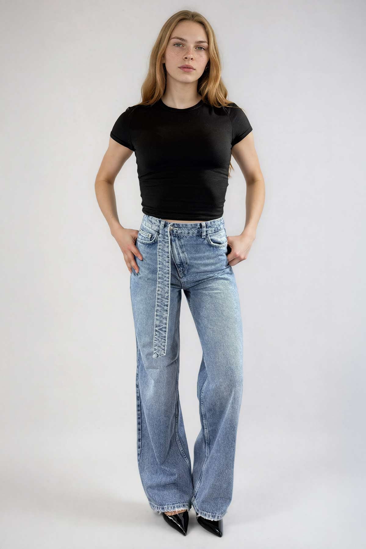 מכנסי ג׳ינס אמיליה