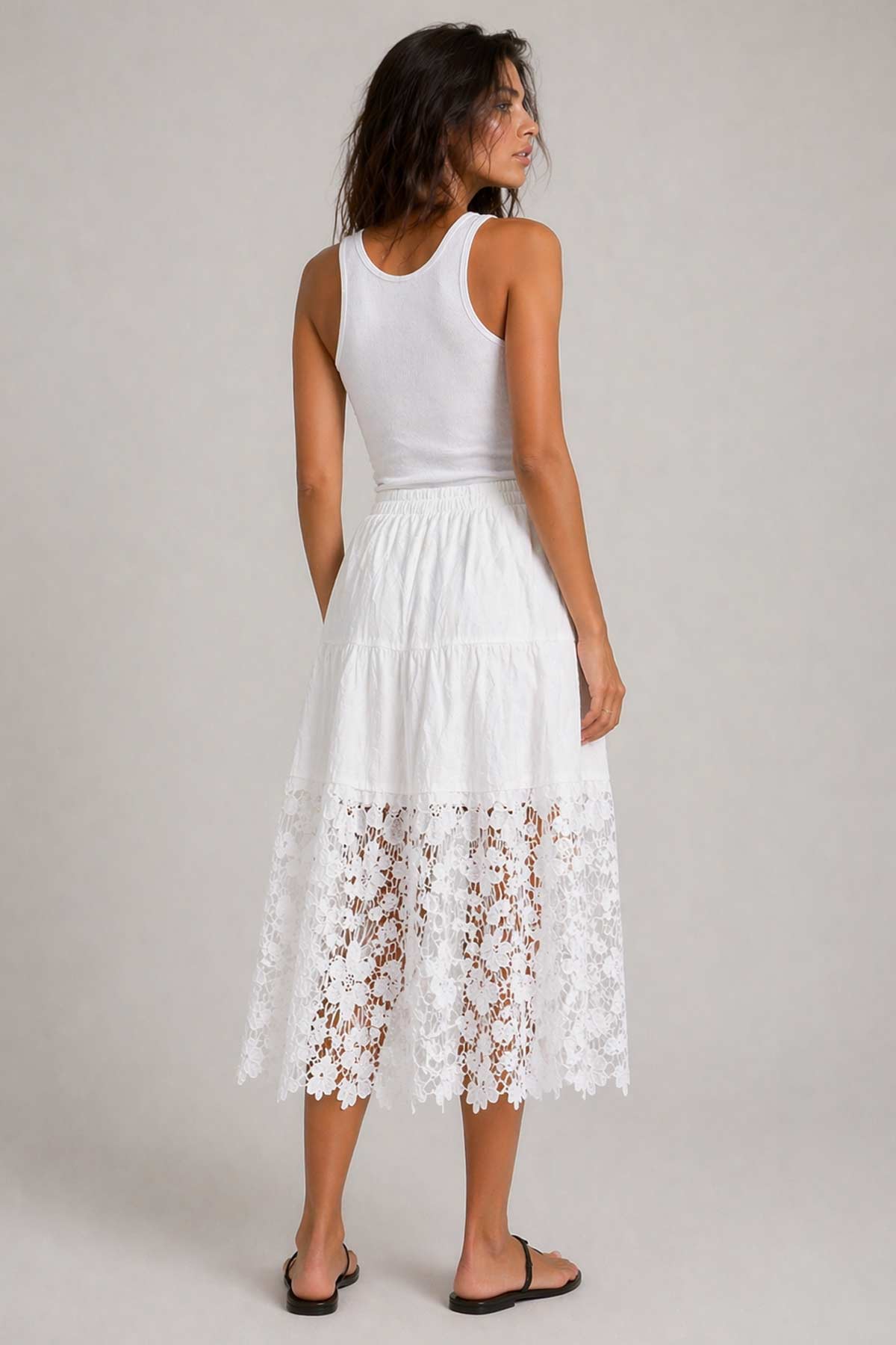 חצאית מידי עינב