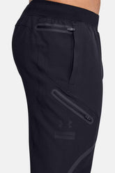 Under Armour  מכנסי דגמ"ח ארוכים Unstopabble בצבע שחור לגברים